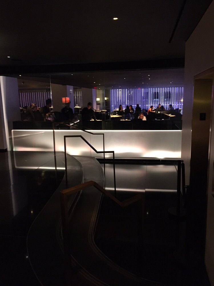 Armani Ristorante in NYC reviews menu reservations delivery